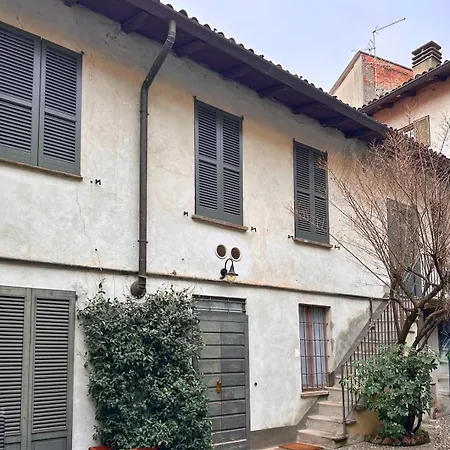 Διαμέρισμα Navigli, Incantevole Dimora Storica Ristrutturata Vicino Metro, Con Wifi Μιλάνο